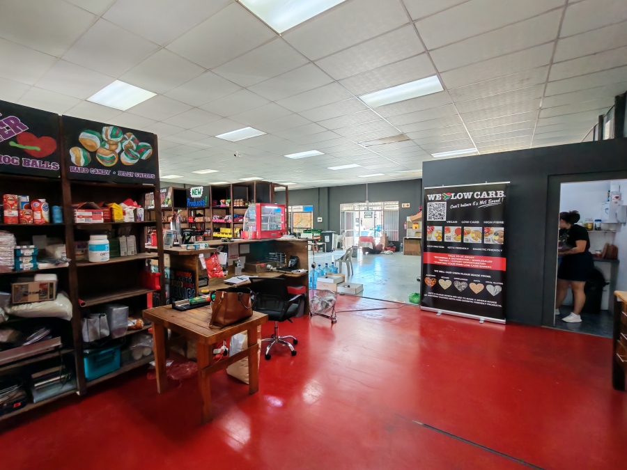 To Let commercial Property for Rent in Gants Plaza Western Cape